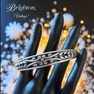 BRIGHTON Vintage Silver Cut-Out Bangle TIMELESS CHIC!